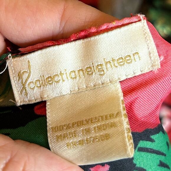 5 for $25🔥Floral Collection Eighteen Scarf - Picture 3 of 4